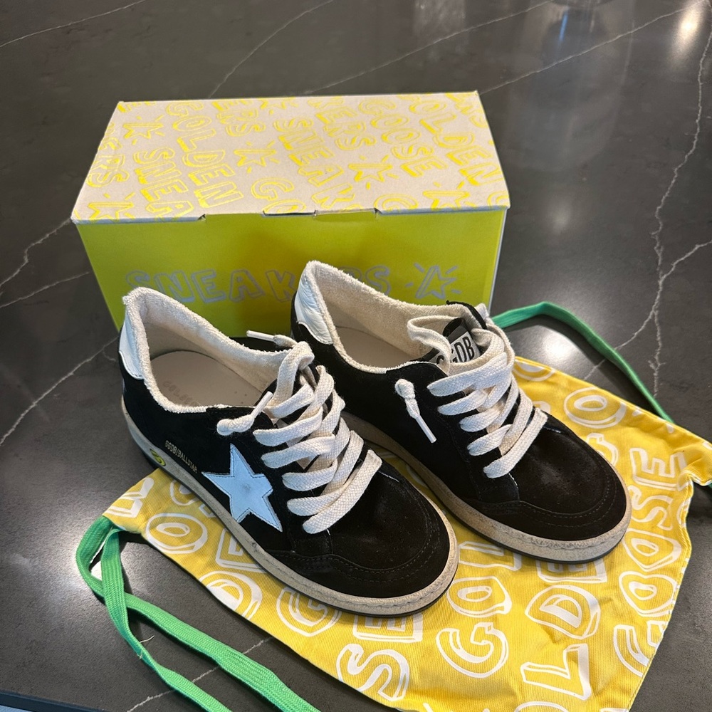 NWT kids golden goose sneakers